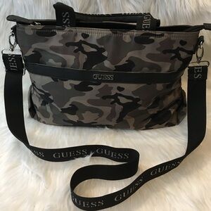 Guess | Crossbody Camo Sachel